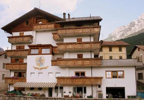 Hotel Villanova Santo Stefano Di Cadore Exterior photo
